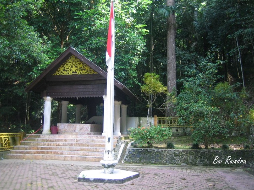 Makam Teuku Umar