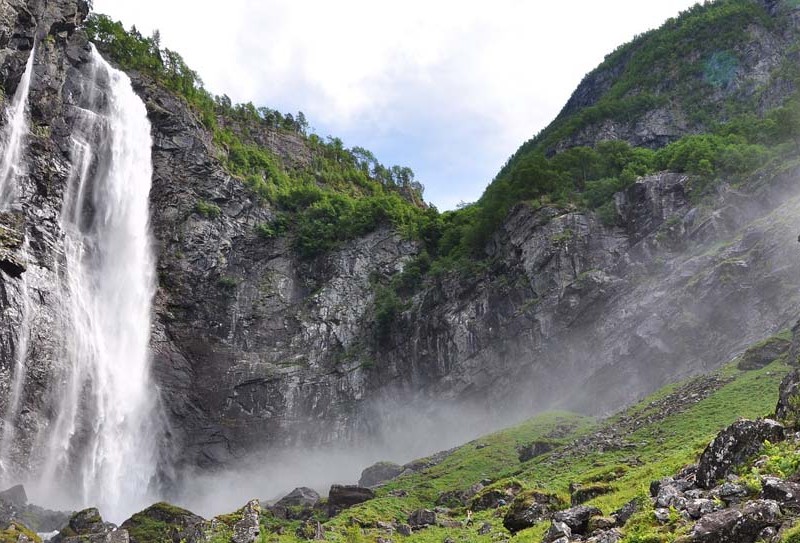 3 Air Terjun Indah Ini Ternyata Berada di Pegunungan Dataran Tinggi Gayo