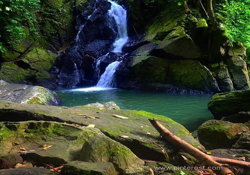 Air Terjun di Sabang